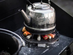 Petromax Gietijzeren Onderzetter Met Pootjes -BBQ Verkoop petromax gietijzeren onderzetter met pootjes 2